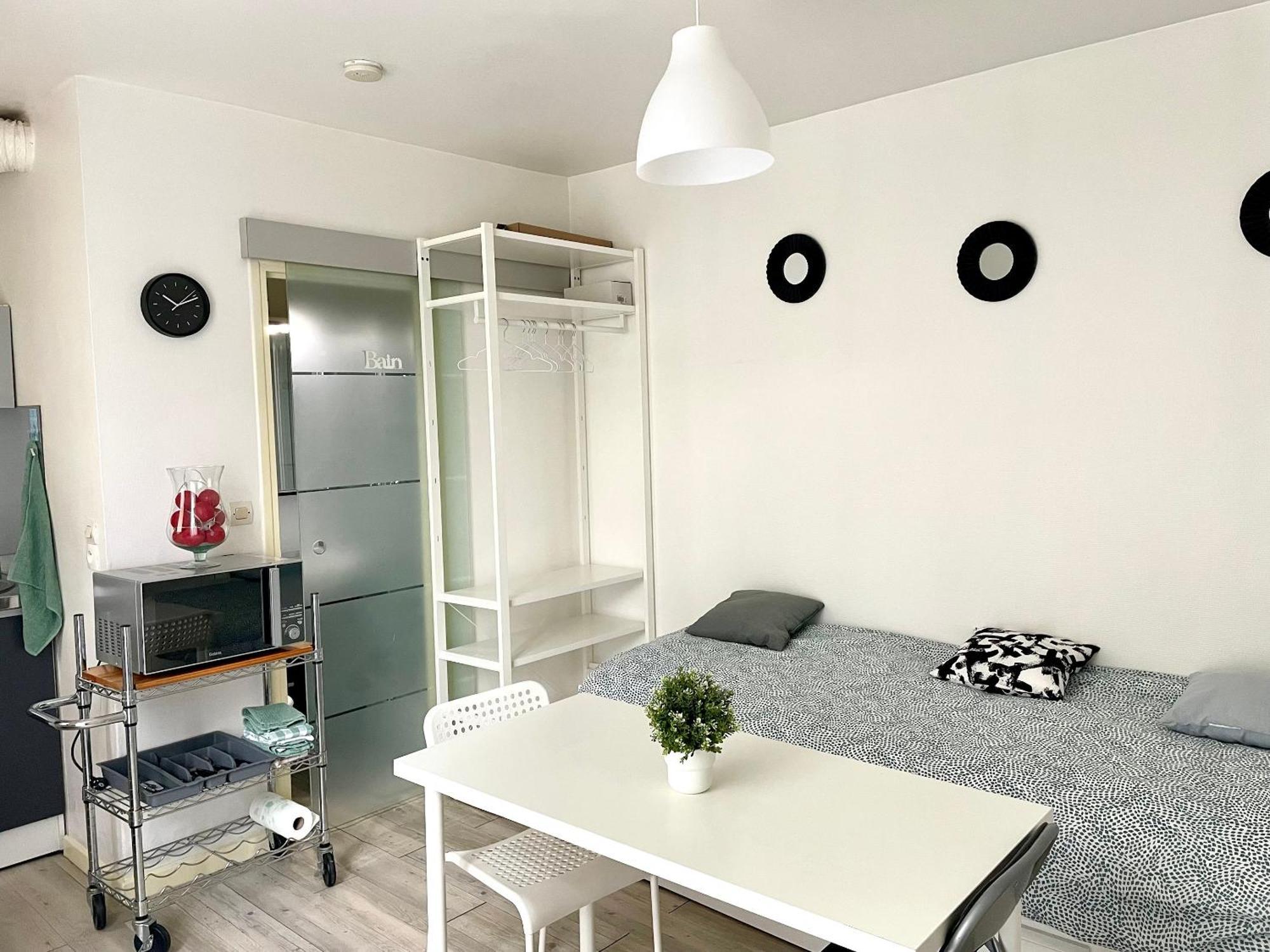 Studio Moderne Le Perreux Sur Marne 17M² Exterior foto