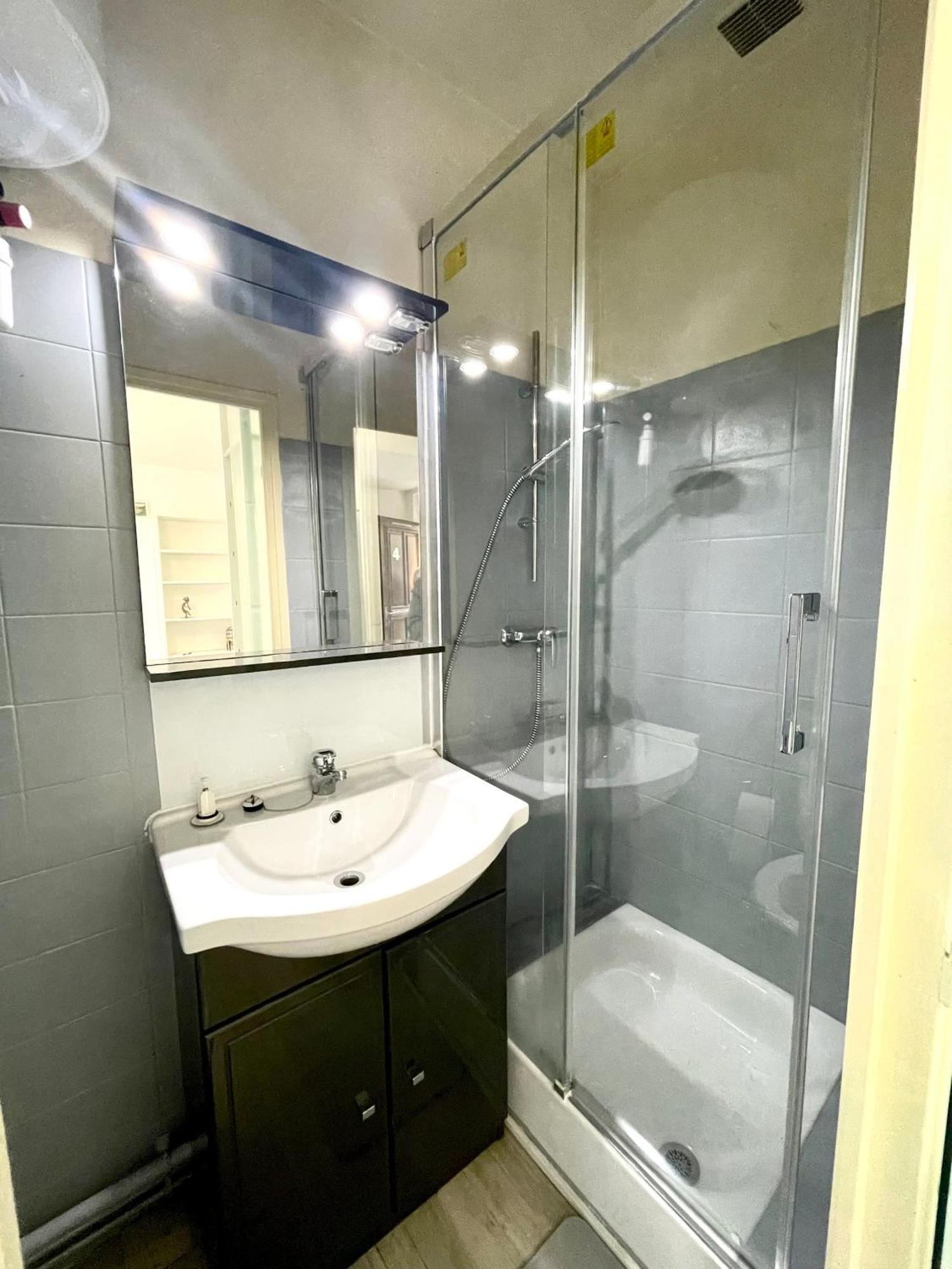 Studio Moderne Le Perreux Sur Marne 17M² Exterior foto